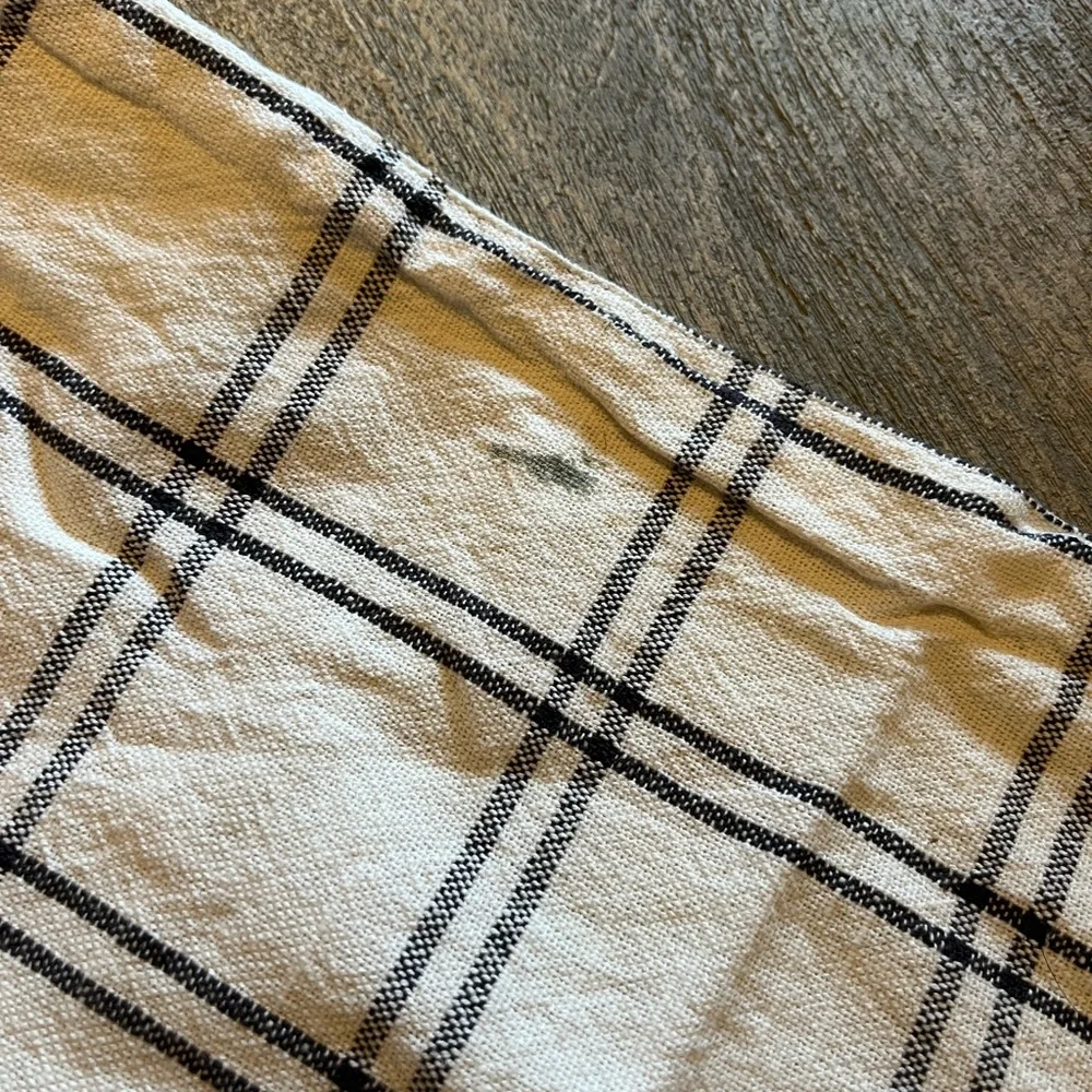 18 x 15 inch 100% Cotton Windowpane Table Runner